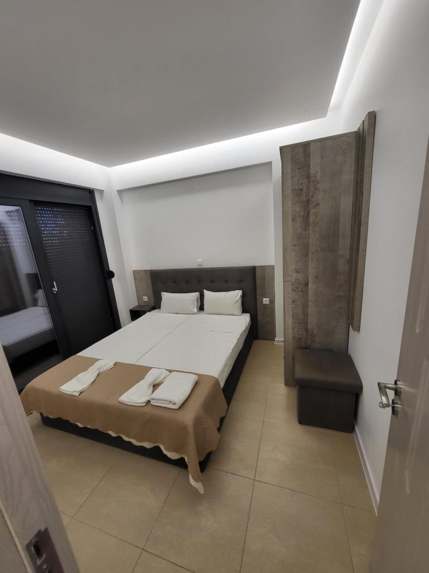 Radina Family Aparthotel Kallithea  Exterior foto