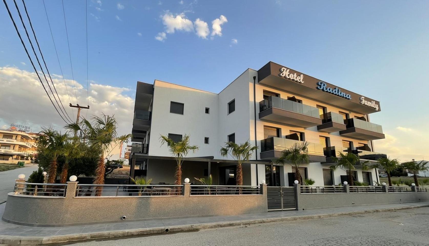 Radina Family Aparthotel Kallithea  Exterior foto