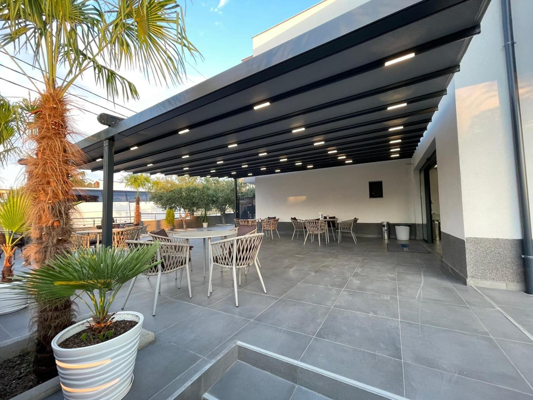 Radina Family Aparthotel Kallithea  Exterior foto